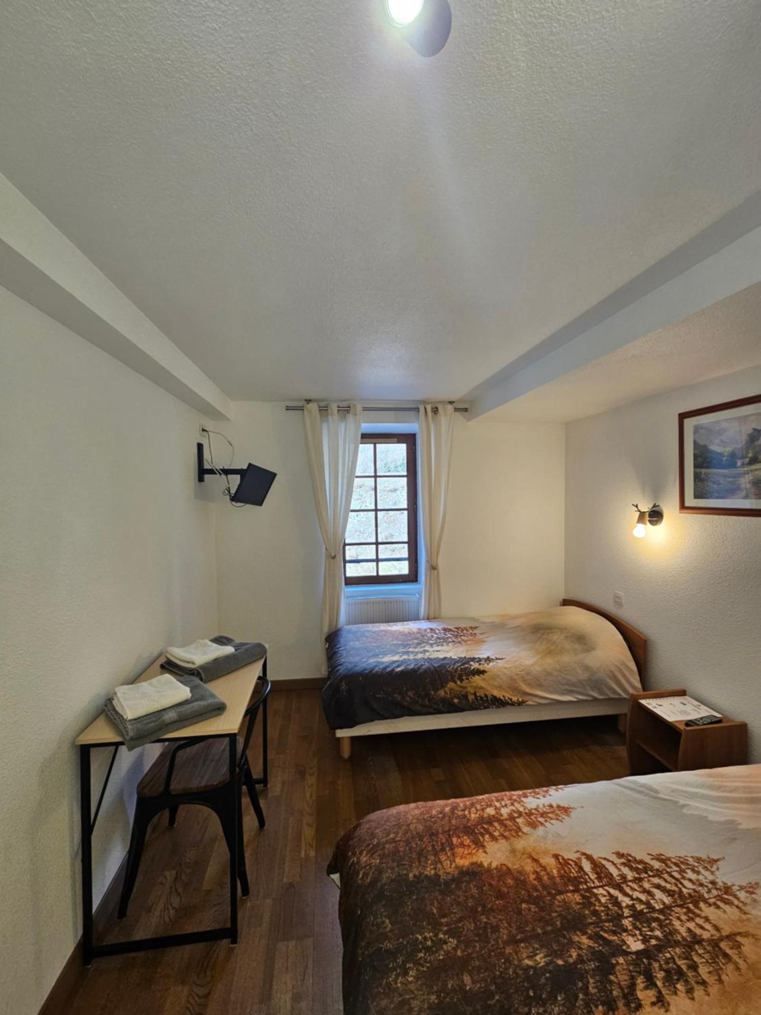 Le Campcardos Hotel Porta ภายนอก รูปภาพ