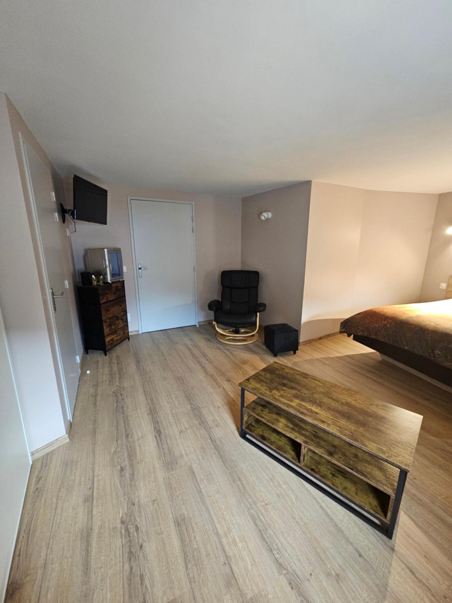 Le Campcardos Hotel Porta ภายนอก รูปภาพ