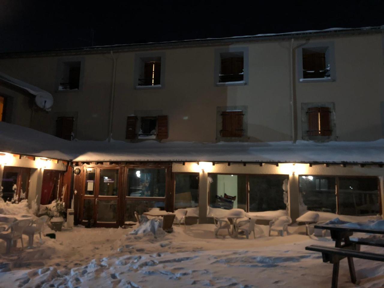 Le Campcardos Hotel Porta ภายนอก รูปภาพ