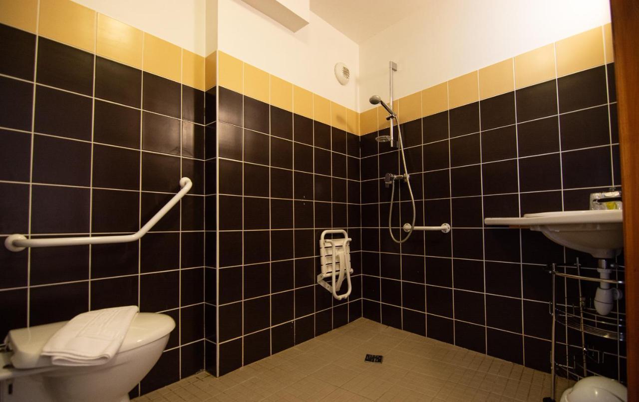 Le Campcardos Hotel Porta ภายนอก รูปภาพ